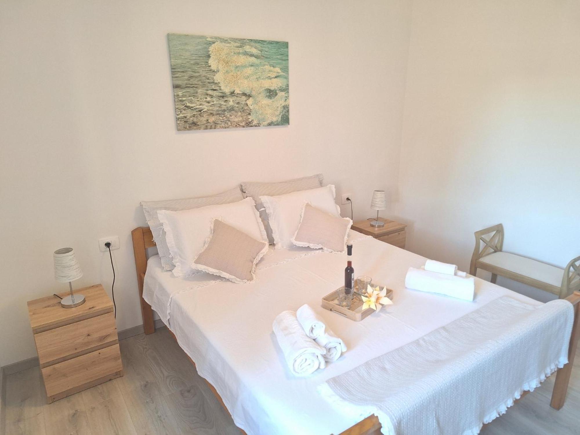 Apartman Laura M Vodice Eksteriør billede